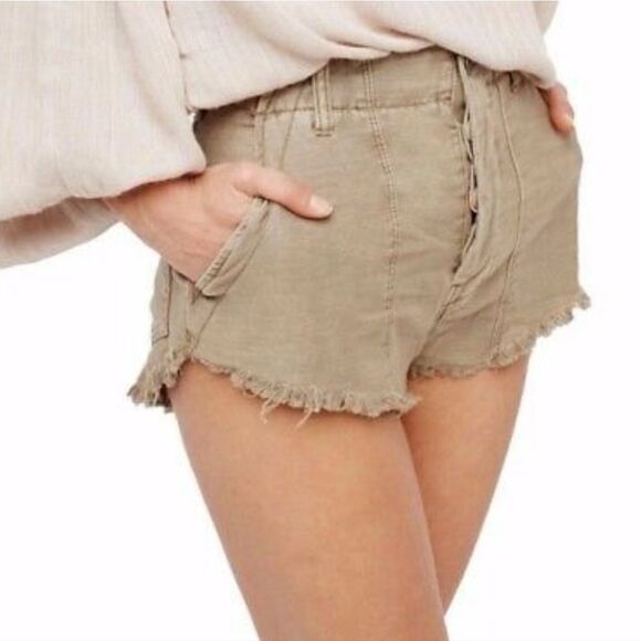NWT Free People Cutoff Jean Shorts. Tan 4#012 - Picture 1 of 16